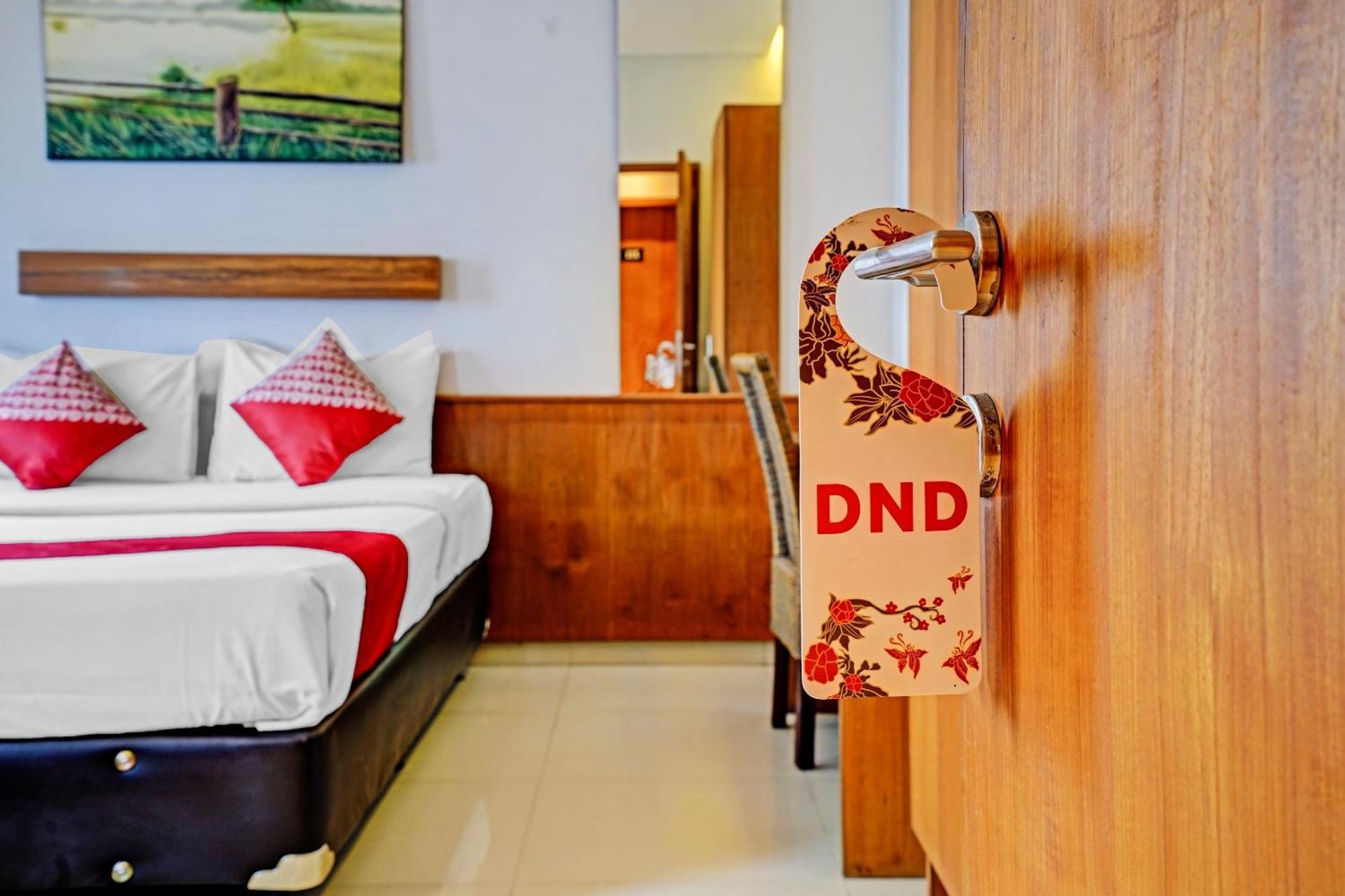 Collection O Riau Near Trans Studio Bandung Formerly Hotel Montameri Екстериор снимка
